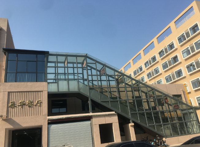 高校項目+1 |攜手武漢科技大學(xué)，韋伯電梯助力高質(zhì)量教育發(fā)展